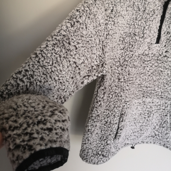 PINK by Victoria's Secret Teddy Bear Sherpa Style Pull Over Sweater Hood… - Picture 12 of 15